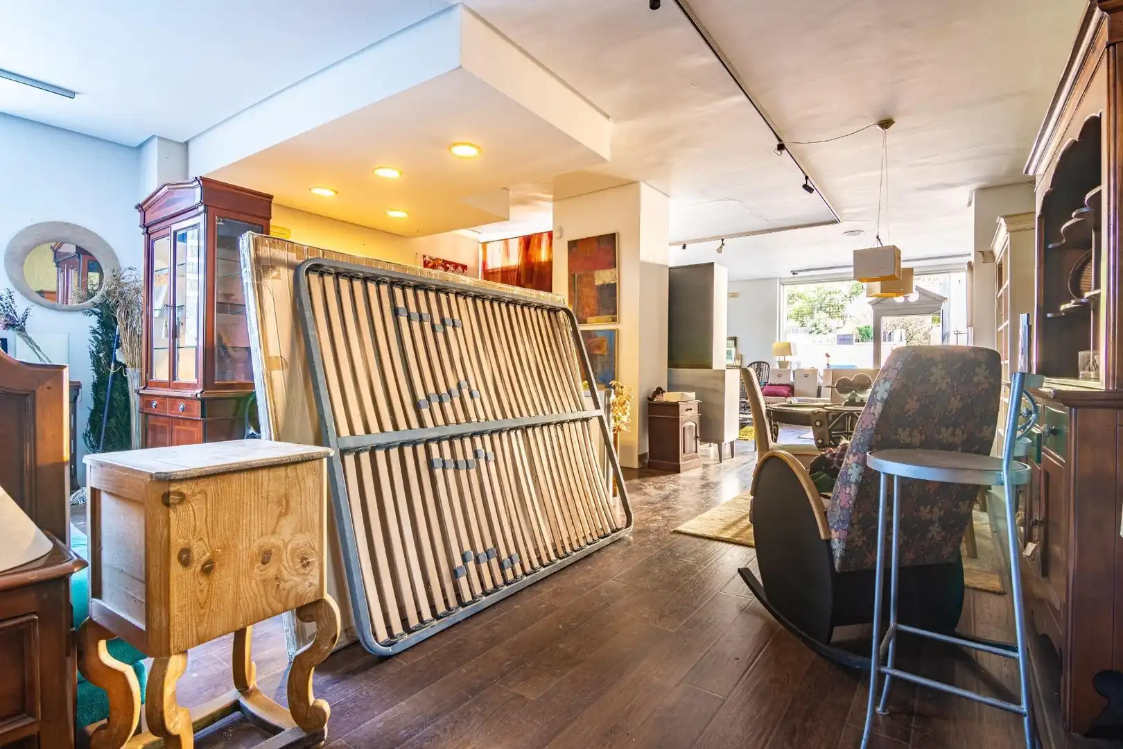 Commercial properties for sale in Santander