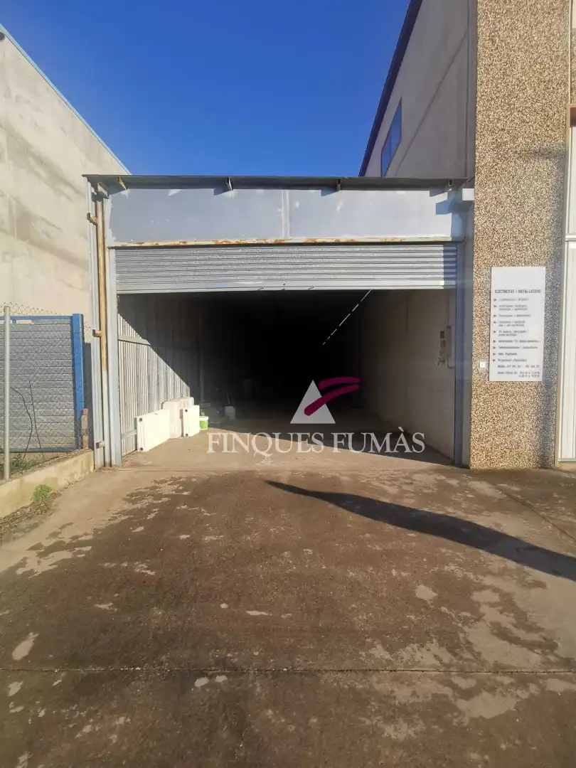 Fabrikhallen zur Miete in Tàrrega mit Alarm