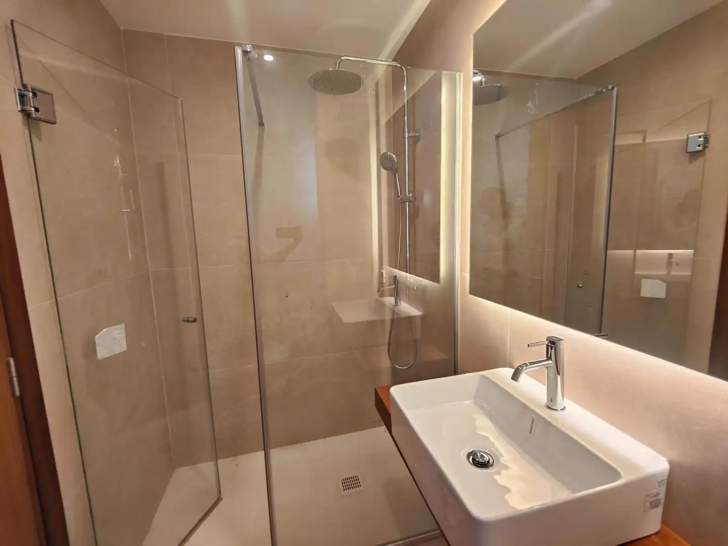 Baño de Piso de alquiler en  Palma de Mallorca con Aire acondicionado, Calefacción y Balcón