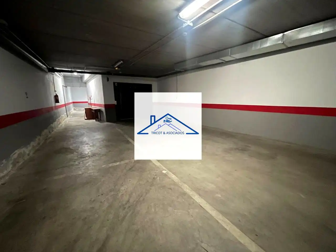 Parking of Flat for sale in Bargas  with Heating