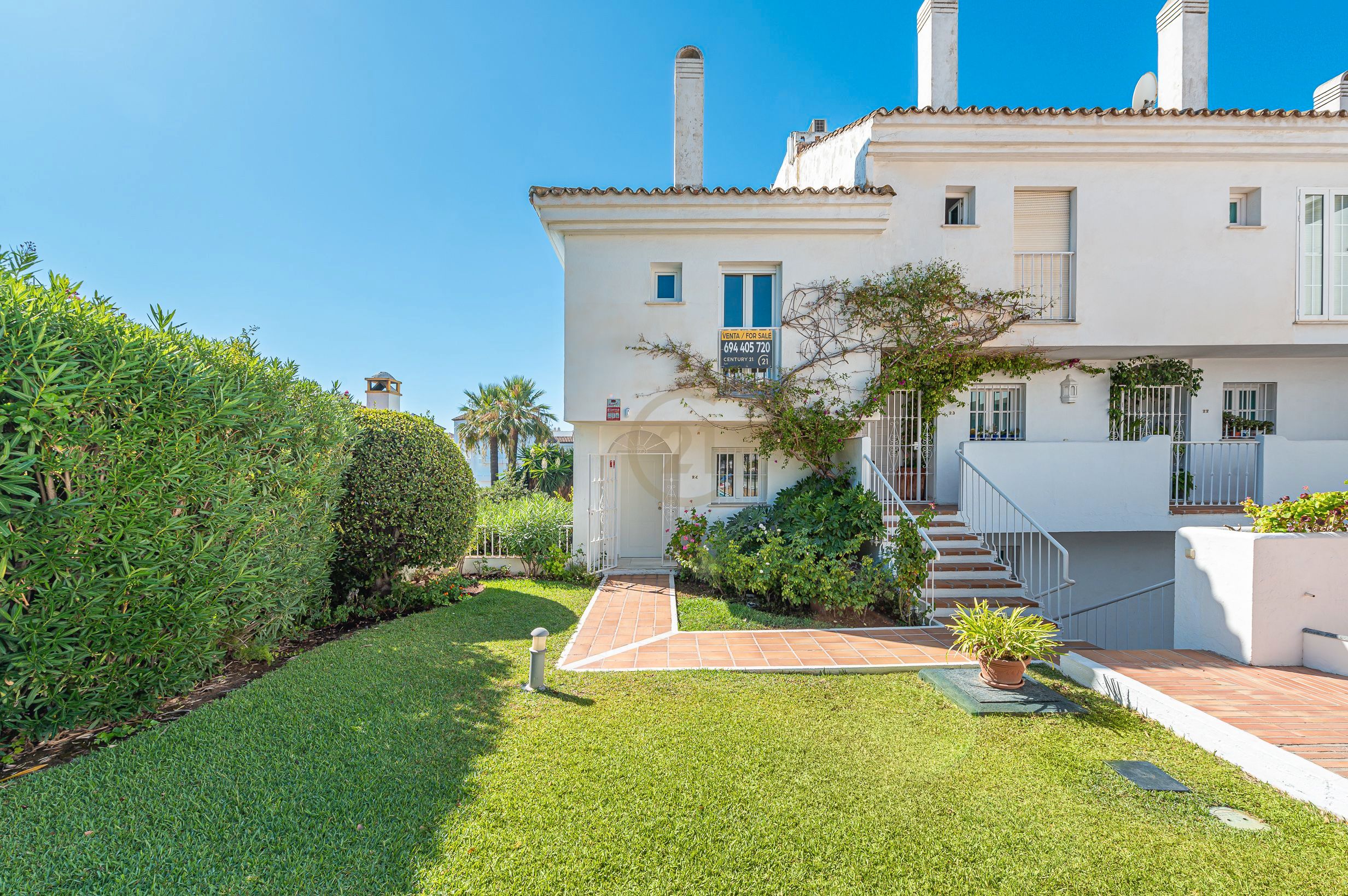 Jardí de Casa adosada en venda en Marbella amb Aire condicionat, Calefacció i Jardí privat