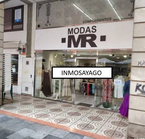 Local comercial en Alquiler en Plaza de la Constitución en Muriedas