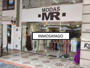Local comercial en alquiler en Plaza de la Constitución