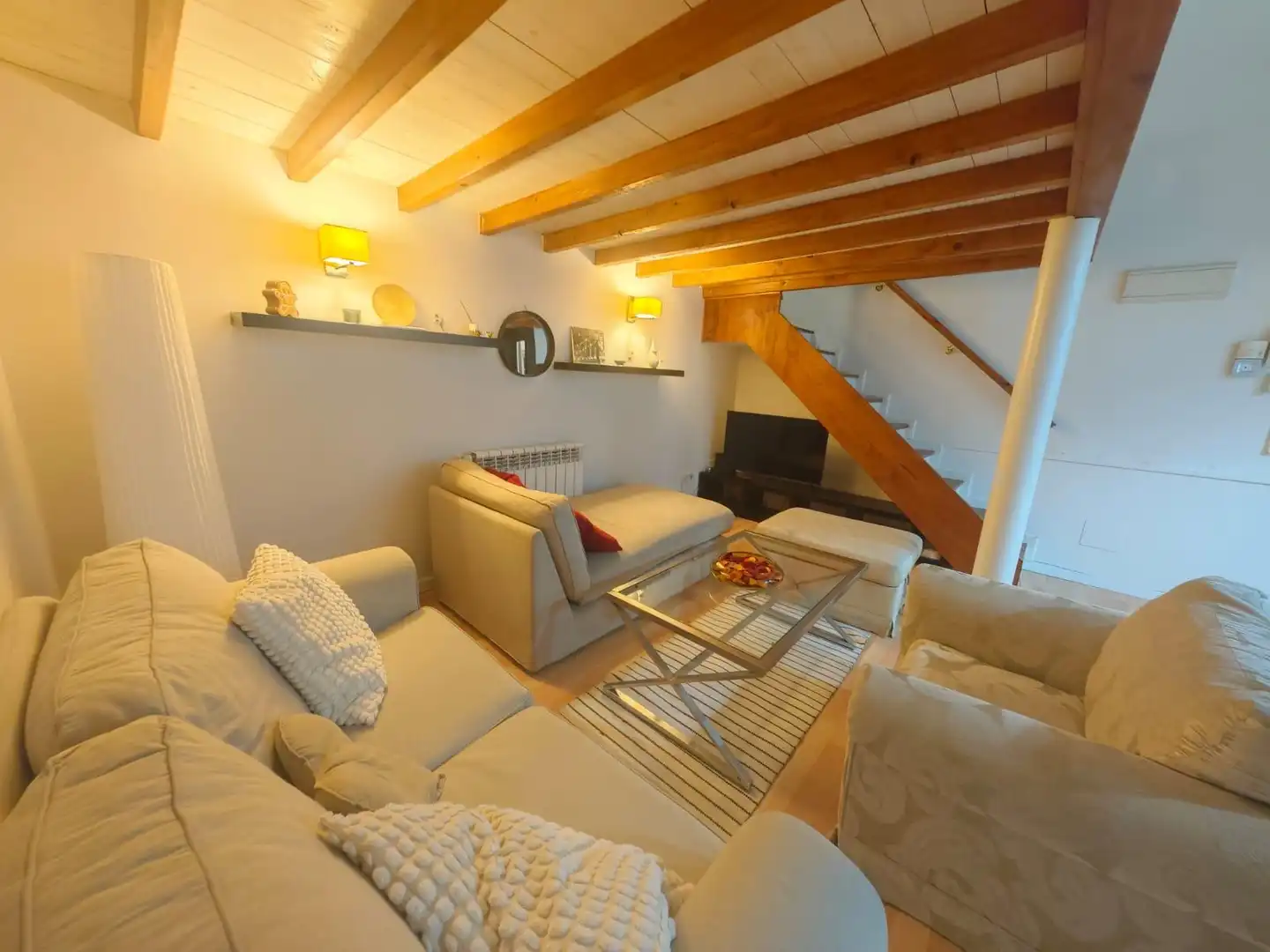 Sala d'estar de Apartament de lloguer en Madrid amb Calefacció