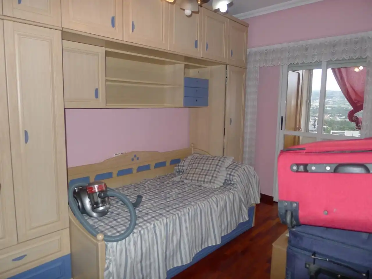 Bedroom of Flat for rent in Universidad