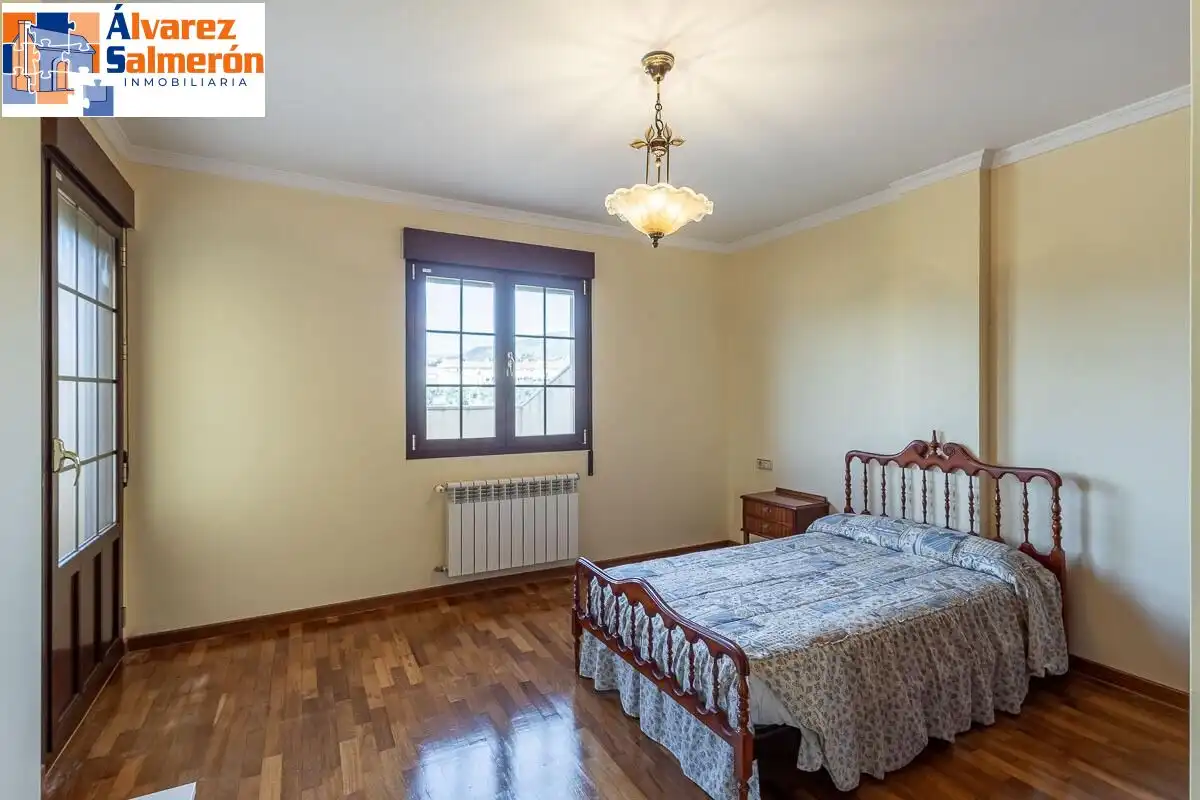 Casa con jardín en venta en Calle MARIANA PINEDA, imagen 30