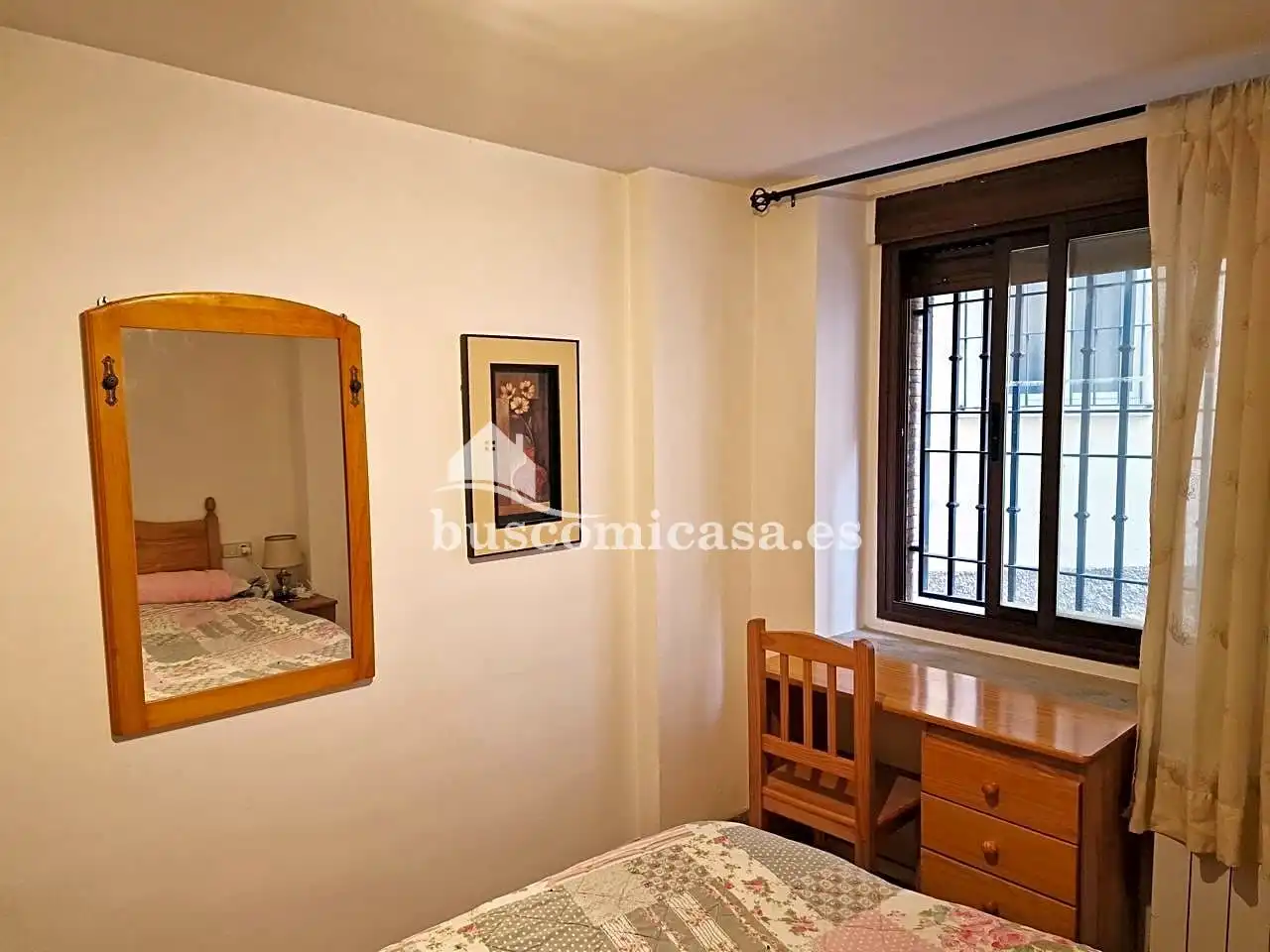 Habitación de Planta baja en venta en Jaén con Aire acondicionado y Calefacción