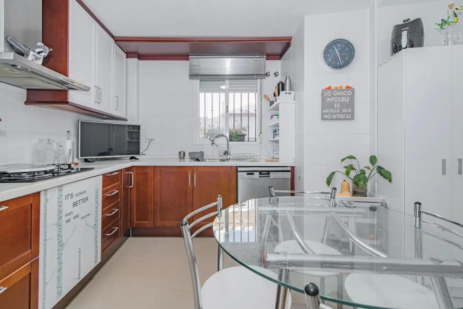 Cocina de Casa adosada en venta en Cájar con Aire acondicionado, Calefacción y Terraza