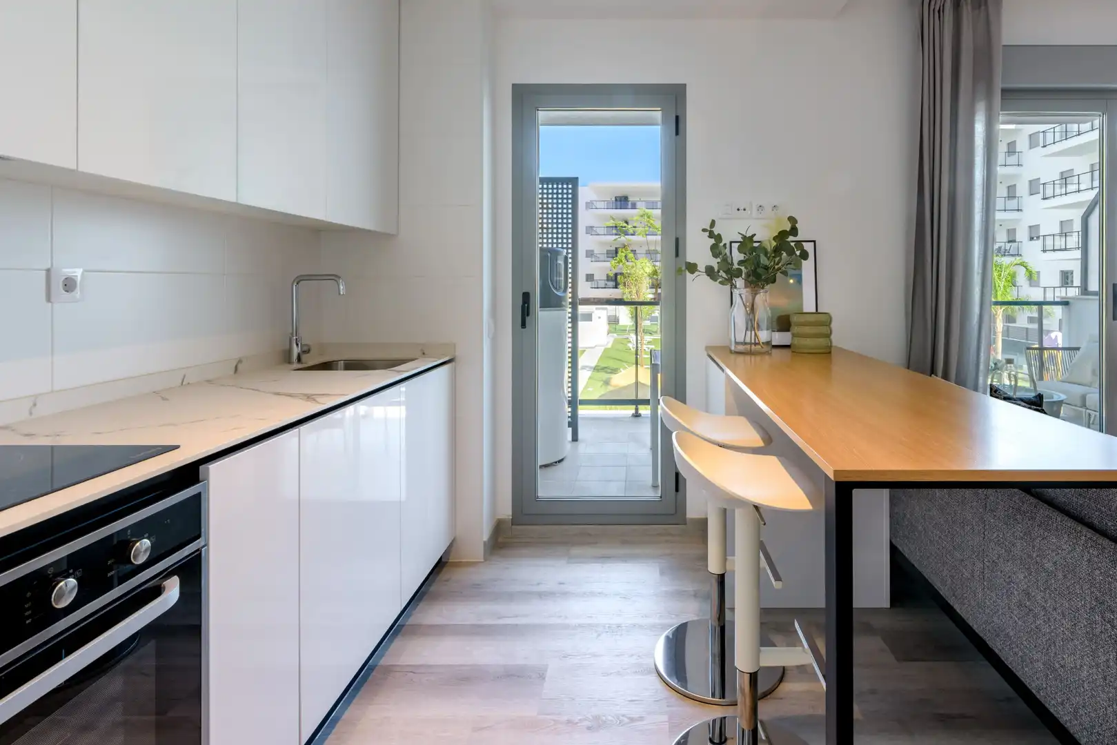 Flat for sale in Avenida Anda Jaleo, San José de la Rinconada