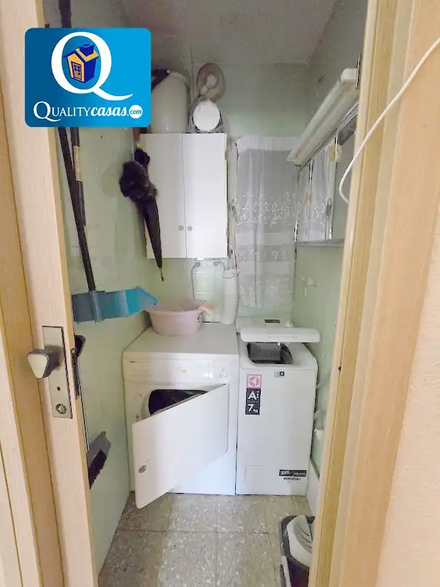 Cuina de Pis en venda en Alicante / Alacant amb Aire condicionat, Terrassa i Balcó