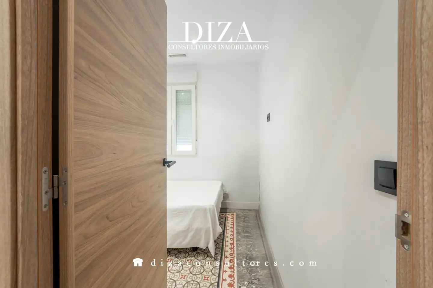 Flat with lift for sale in De Fernando El Católico, imagen 16