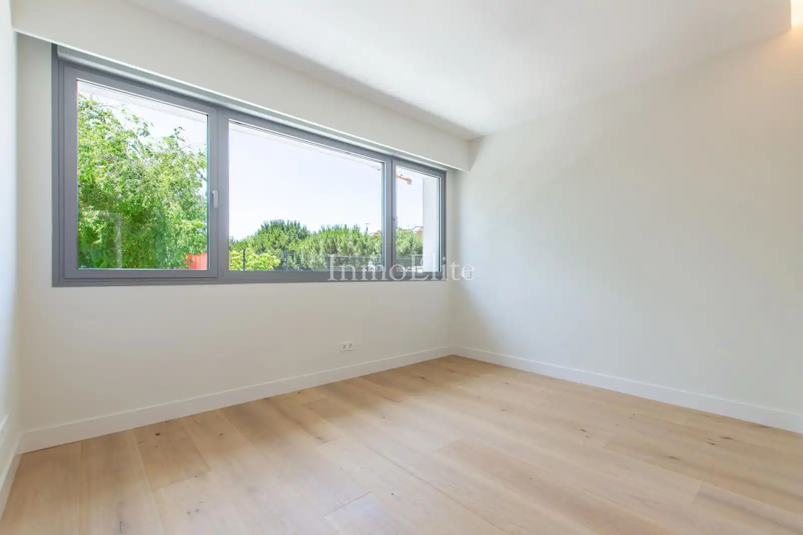 Casa bifamiliare con piscina in vendita a Avenida Europa, imagen 21