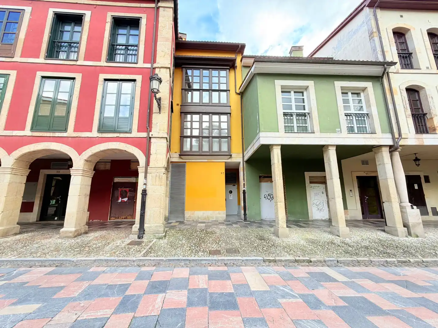 Business premises to rent in Avilés - Calle Rivero