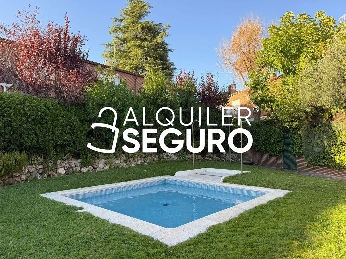 Swimming pool of Houses for rent in Majadahonda  with Heating, Terrace and Swimming Pool