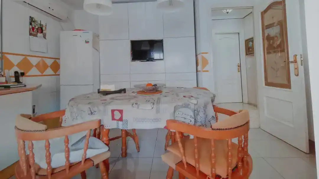 Comedor de Casa adosada en venta en Lucena con Aire acondicionado, Calefacción y Jardín privado