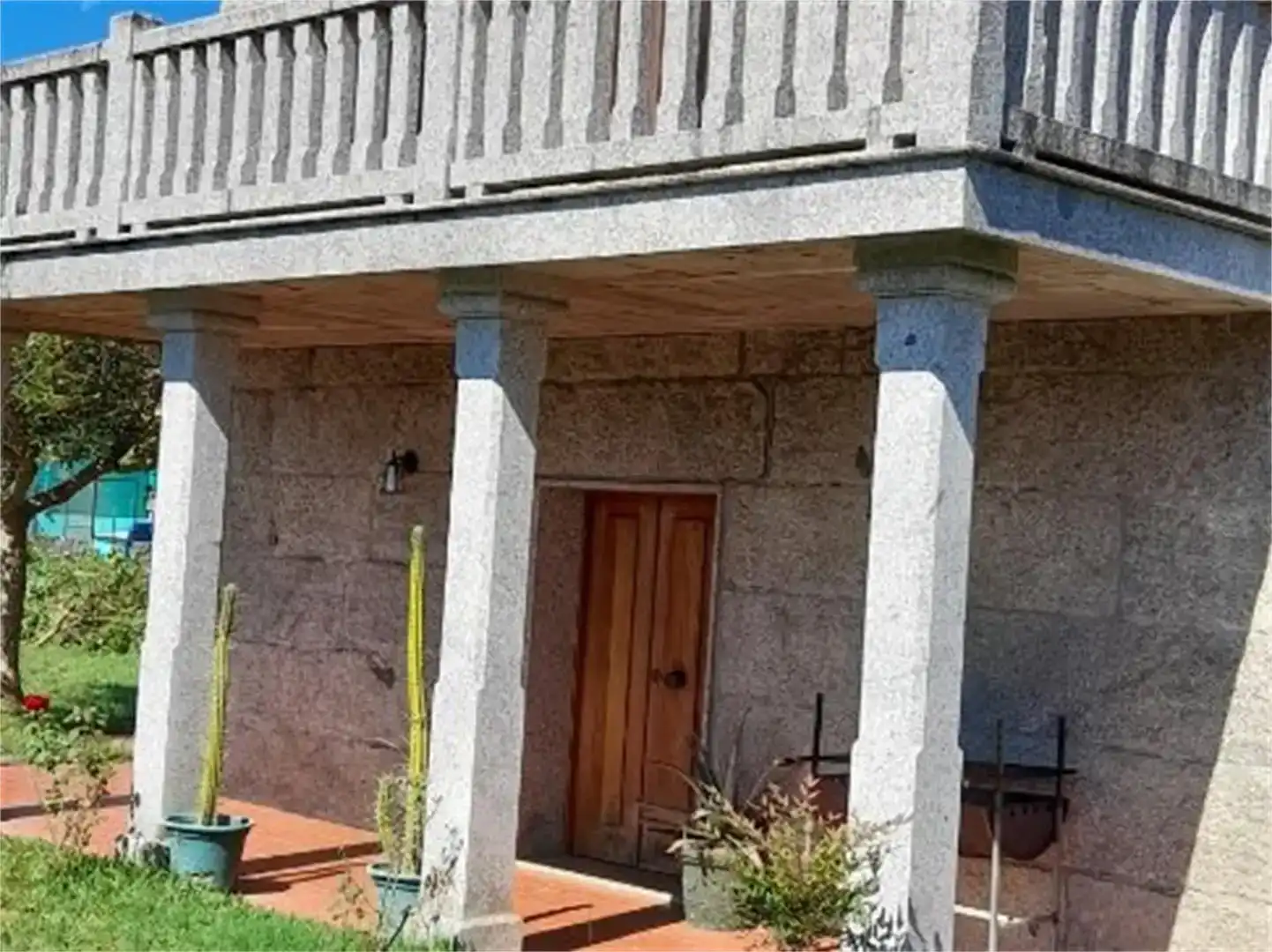 Vista exterior de Finca rústica en venda en Ponteareas amb Balcó