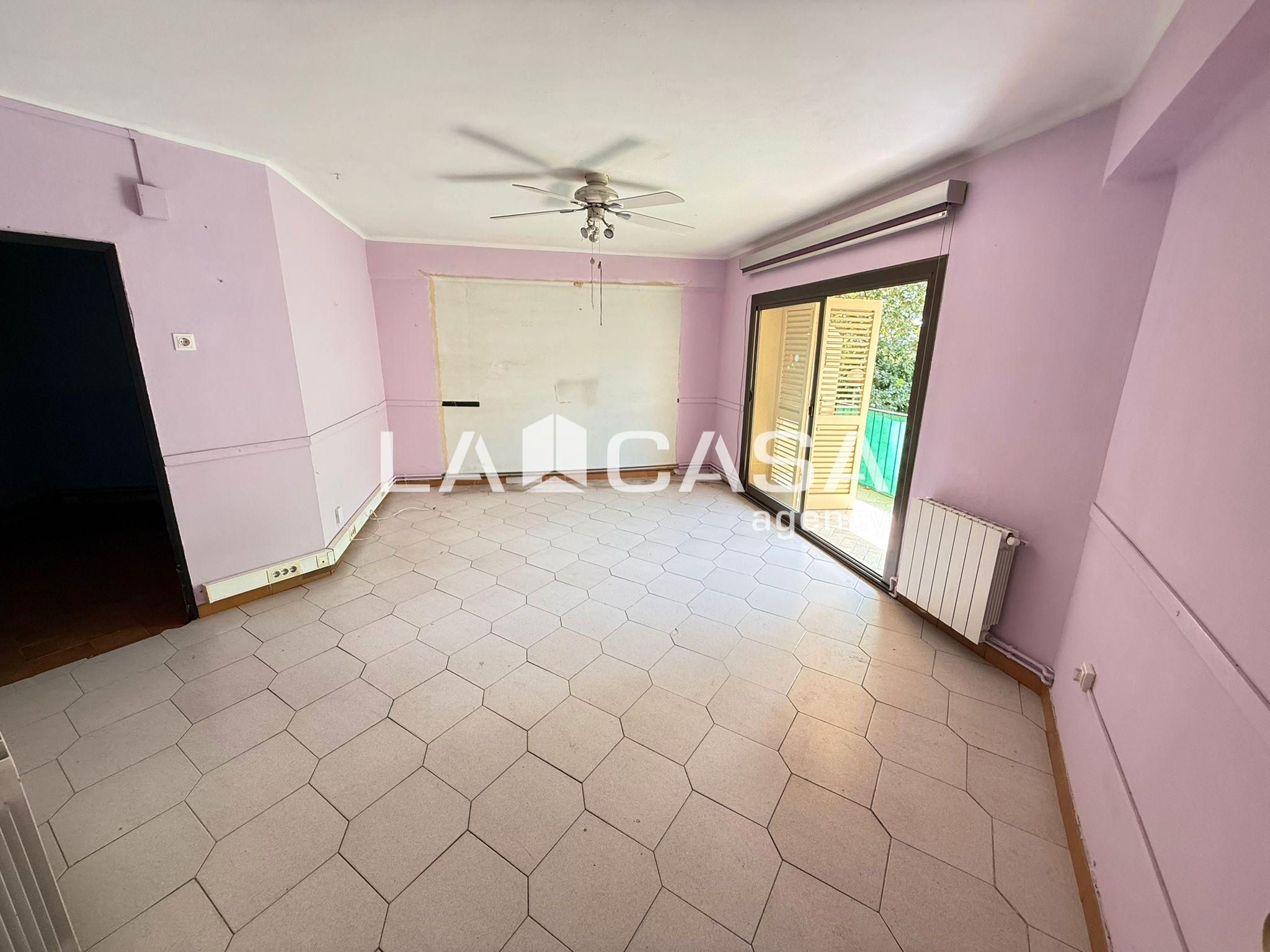 Flat for sale in Sota el Cami Ral