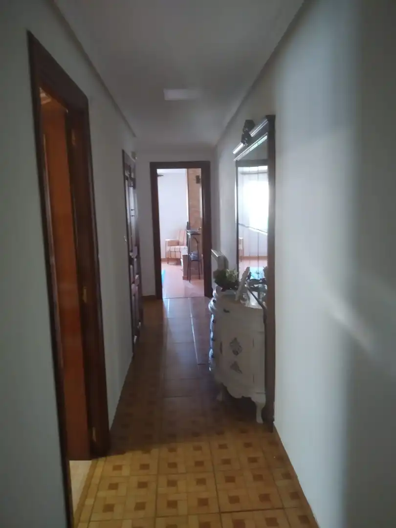 Einfamilien-Reihenhaus zum Verkauf in Belorado mit Heizung, Terrasse und Abstellraum
