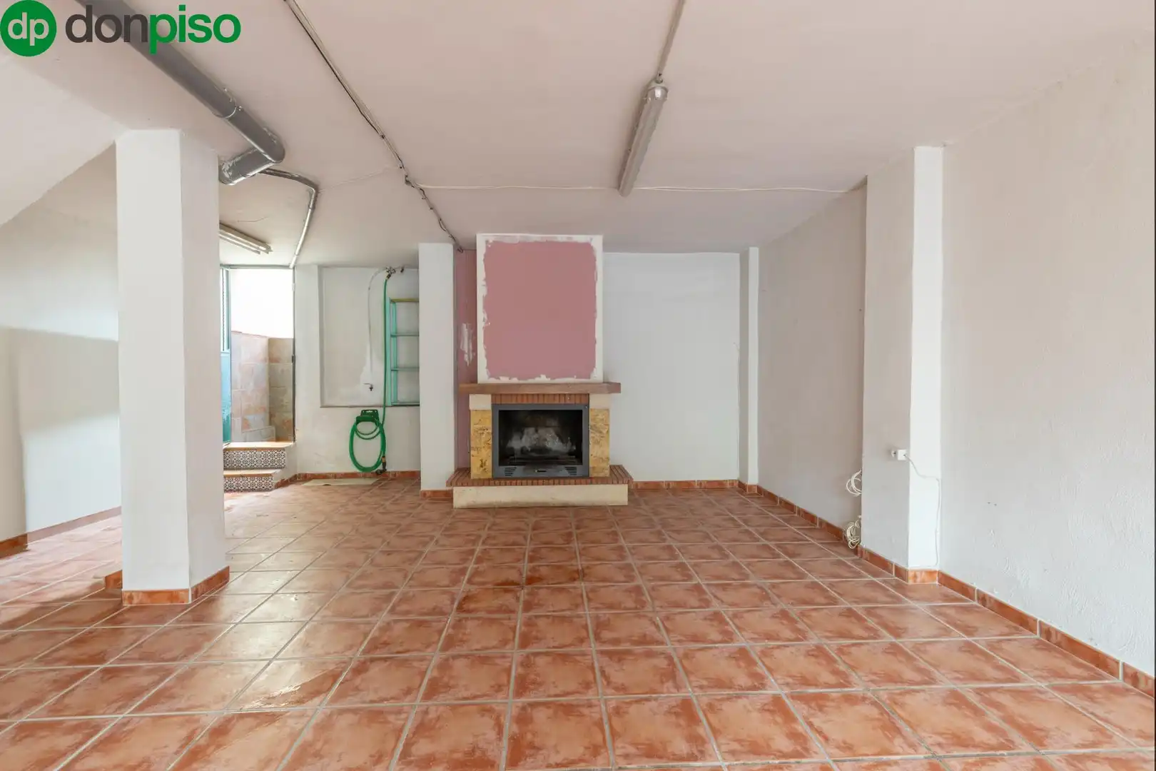 Detached homes for sale in Vegas del Genil