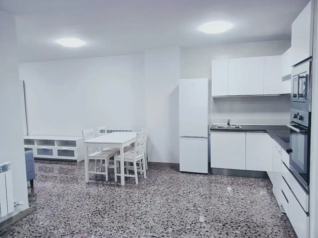 Küche von Wohnung zur Miete in Lleida mit Klimaanlage, Heizung und Möbliert