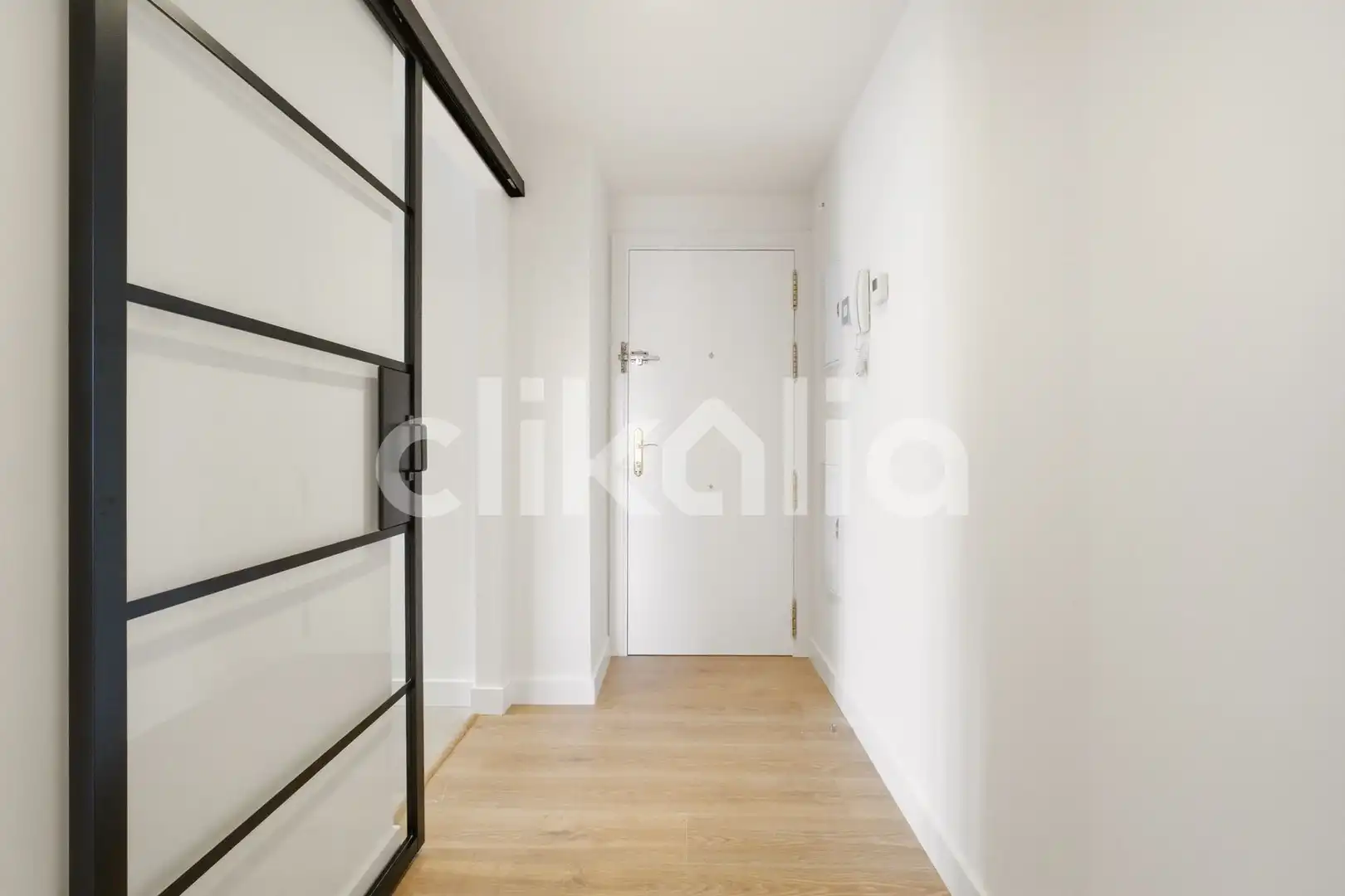 Wohnung zum Verkauf in Madrid mit Klimaanlage, Heizung und Terrasse