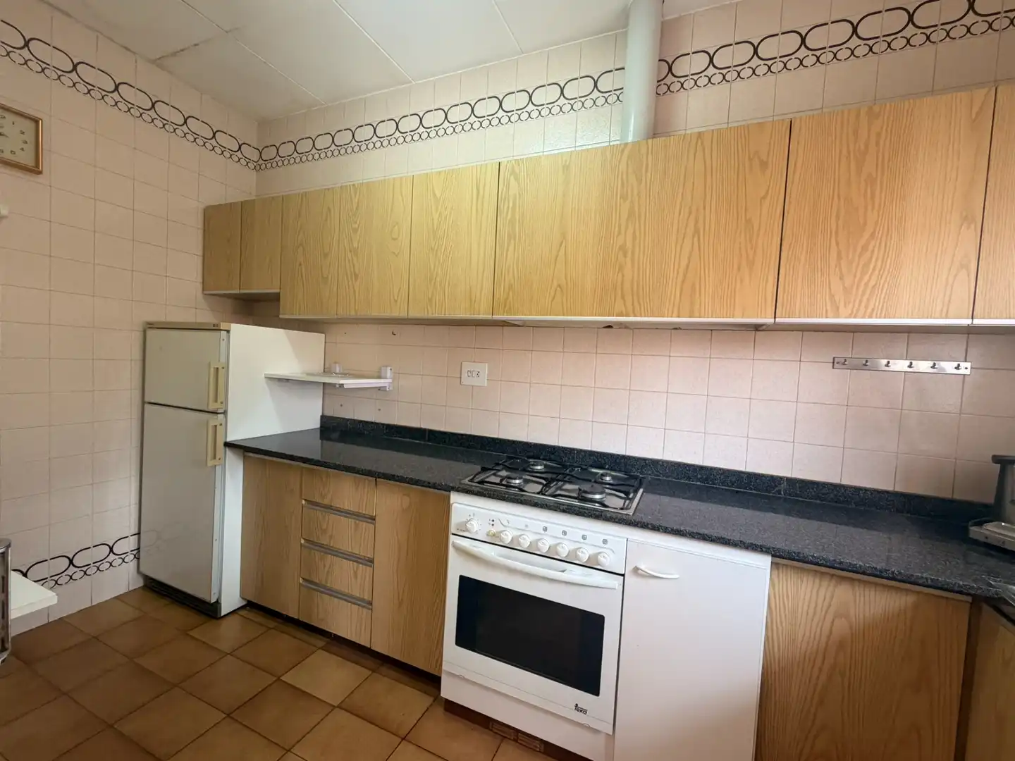 Cuina de Casa o xalet en venda en Bellvís amb Calefacció, Jardí privat i Moblat