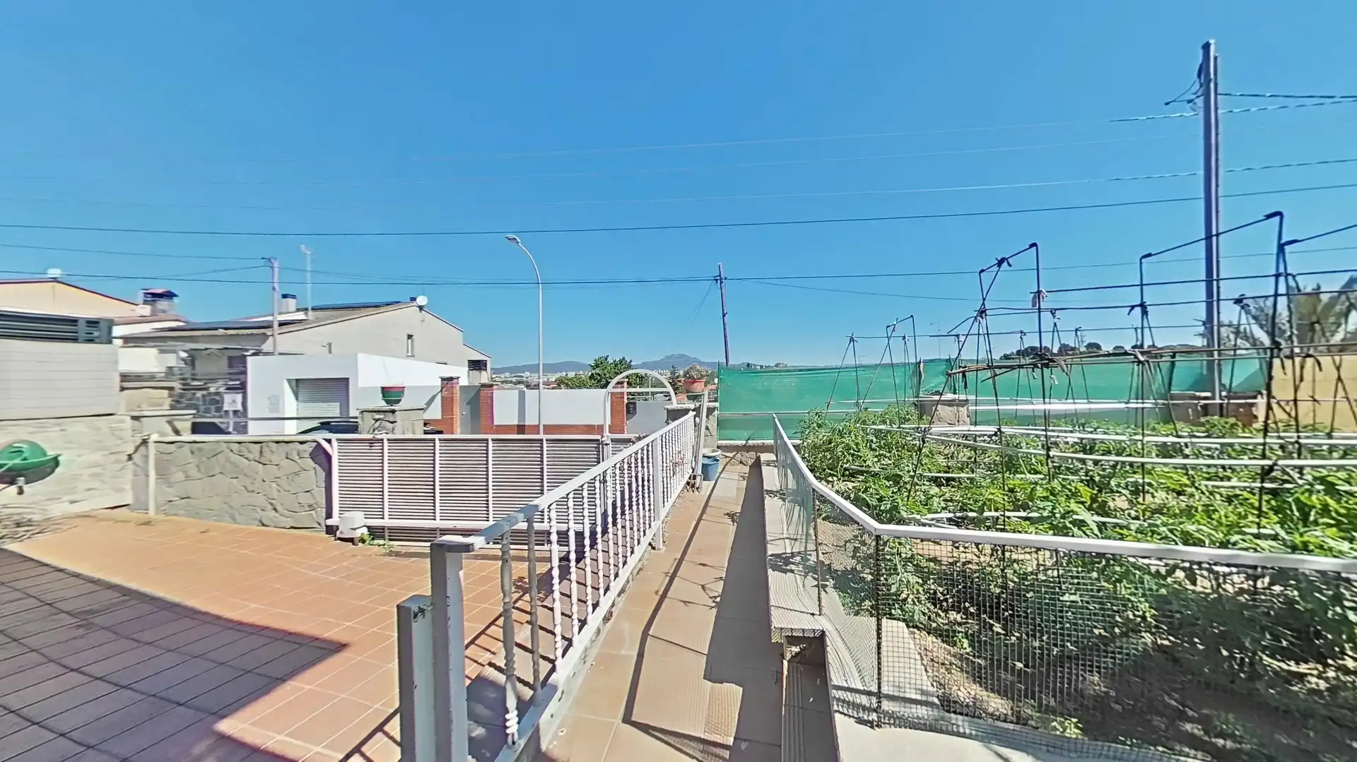 Exterior view of Houses for sale in Terrassa  with Air Conditioner, Heating and Terrace