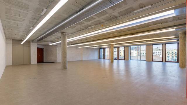 Oficina en Alquiler en Valencia en Dreta de l'Eixample