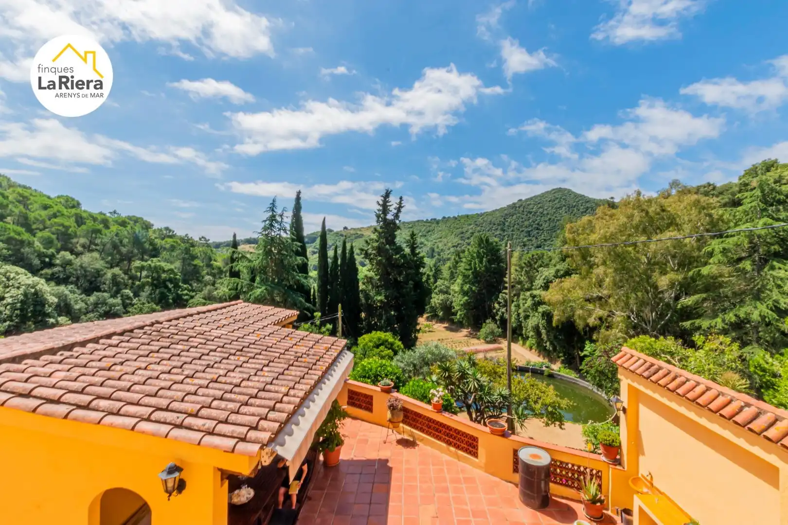 Garden of Houses for sale in Arenys de Munt  with Air Conditioner, Heating and Private garden