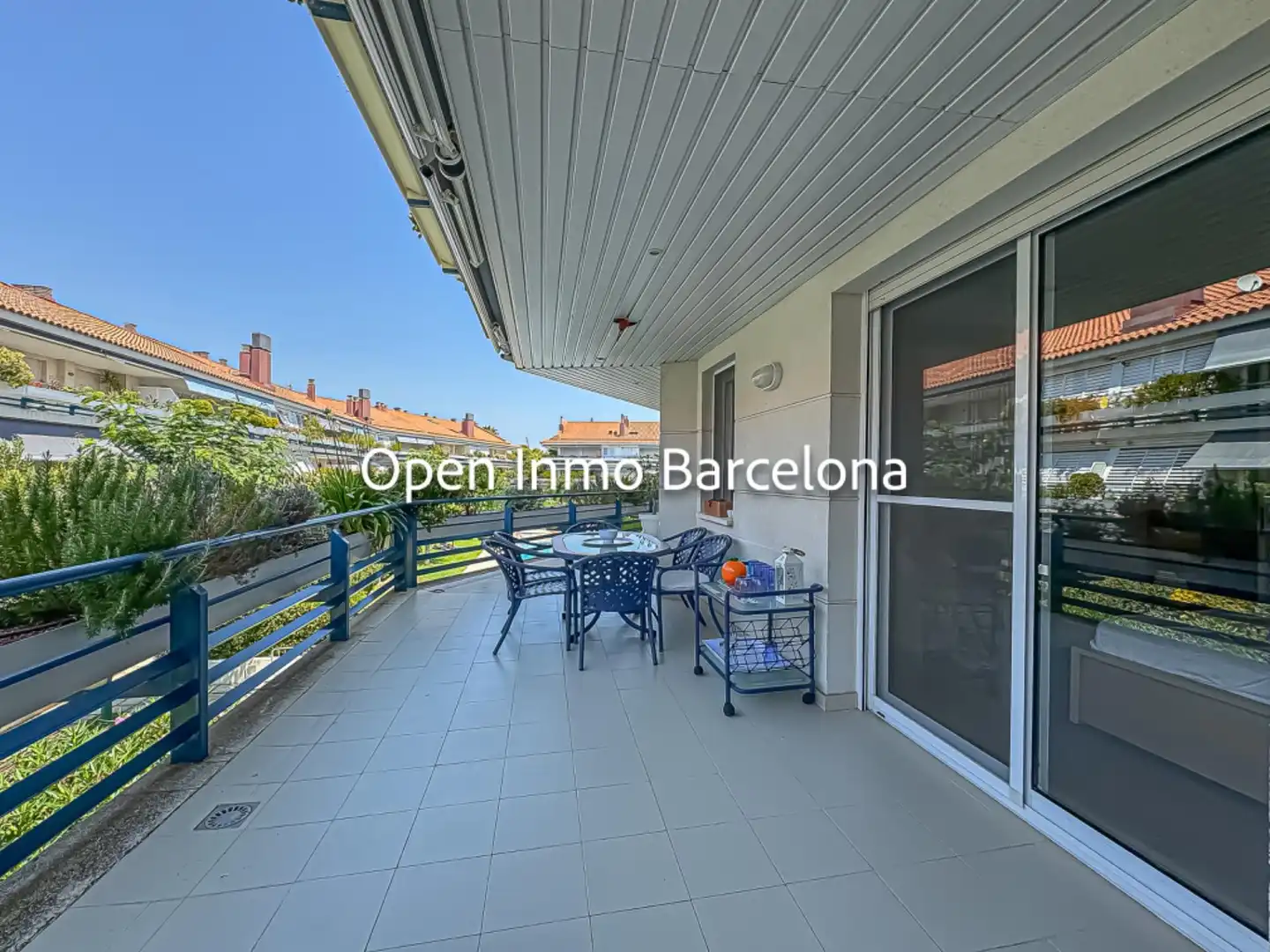 Terraza de Piso en venta en Sitges con Calefacción, Terraza y Piscina comunitaria
