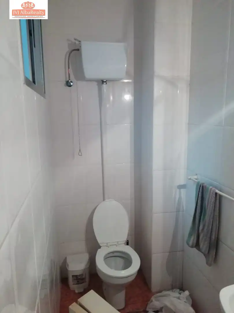 Bany de Local en venda en Madrigueras