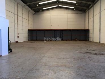 Nave industrial in affitto a Calle los Algarrobos 10