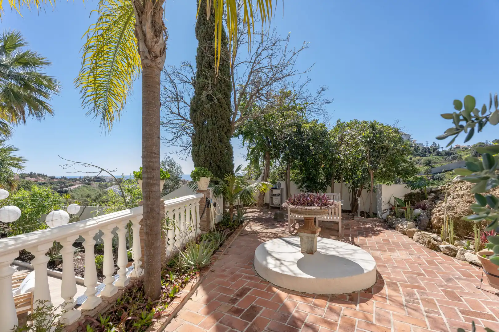 Terrasse von Gebäude zum Verkauf in Benalmádena