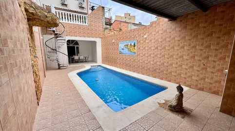 Casa de pueblo con piscina, garaje y terraza en el centro de Silla, Bild 2