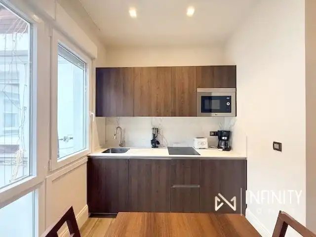 Appartement avec ascenseur à louer à Elcano Kalea, imagen 2