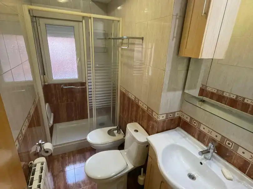 Badezimmer von Wohnung zur Miete in Valladolid Capital mit Balkon