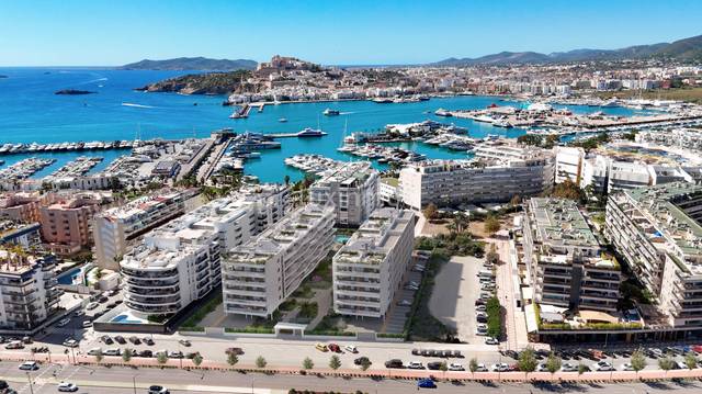 Piso en Venta en Marina Botafoc - Platja de Talamanca