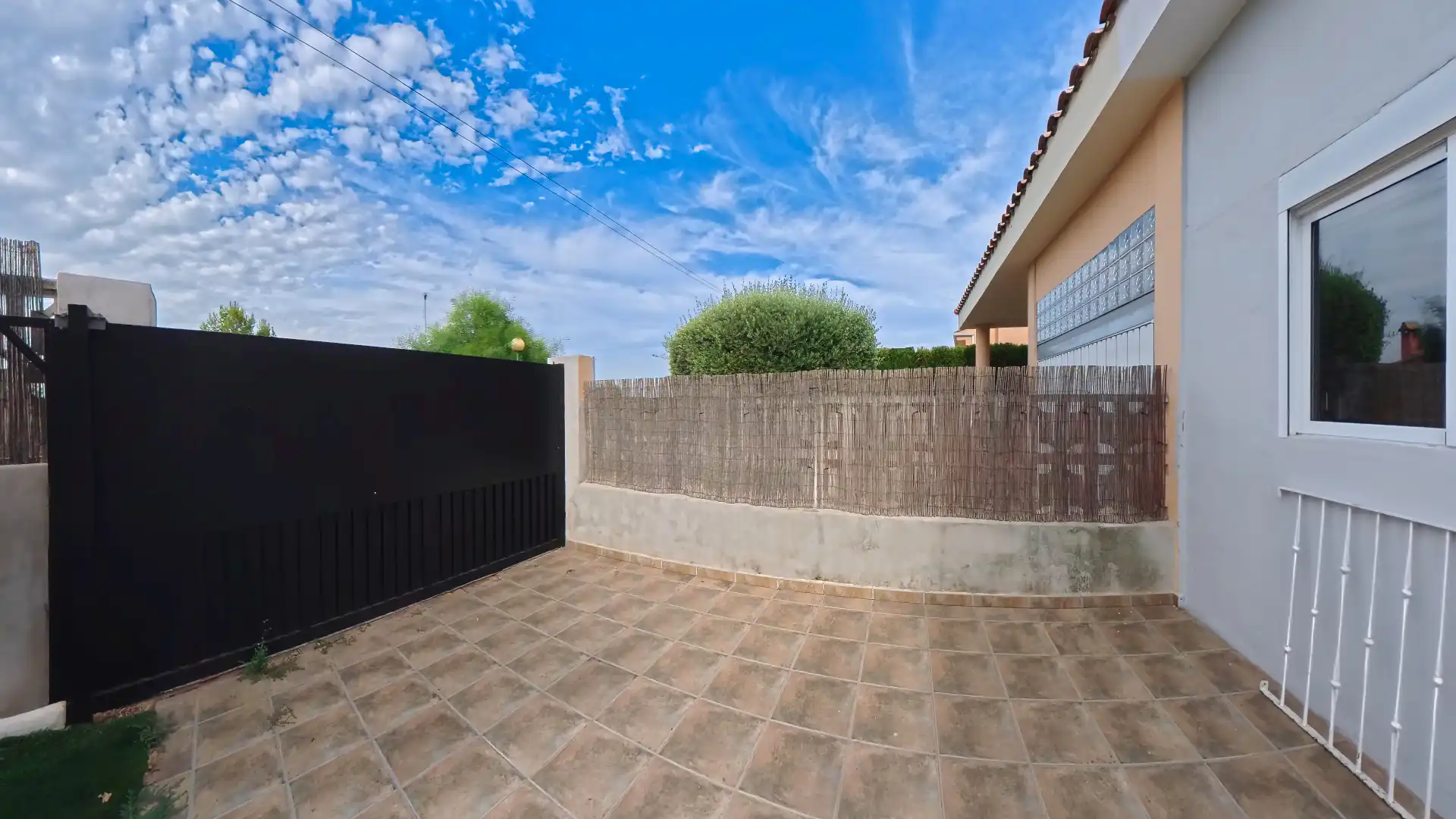 Terrassa de Casa adosada en venda en Montserrat amb Calefacció, Jardí privat i Terrassa