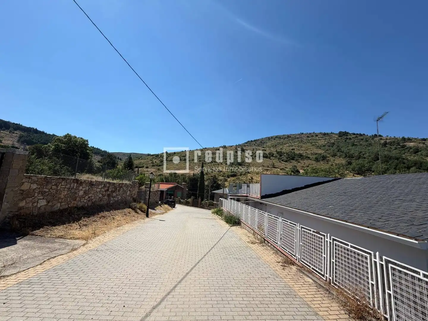 Vista exterior de Casa o chalet en venta en Canencia, Madrid