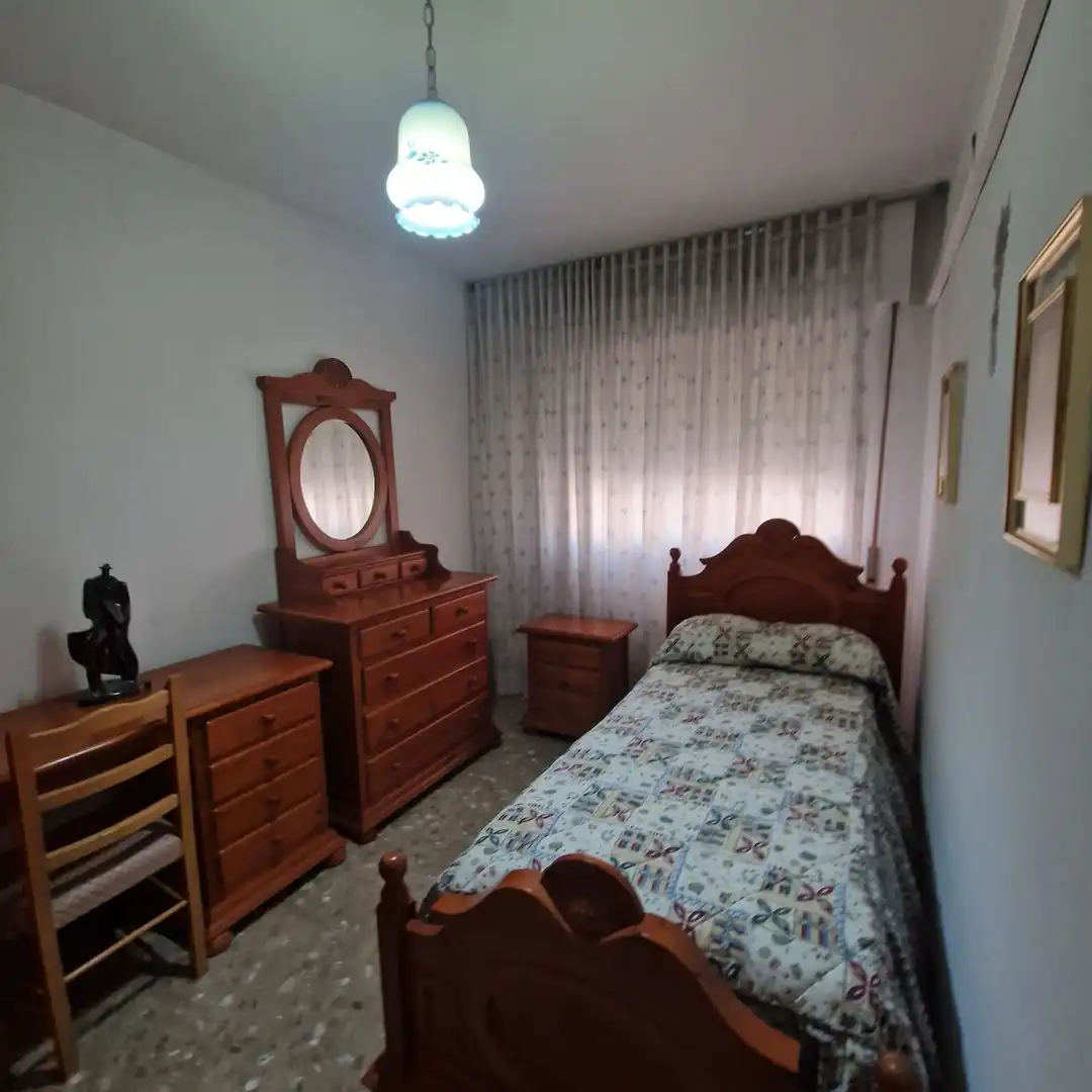 Habitación de Piso en venta en Málaga con Aire acondicionado y Terraza