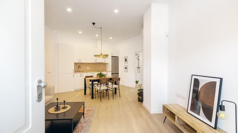 Foto 2 de Apartamento en venta en de Salyt, San Alberto - La Alcubilla - Florisol, Málaga Capital