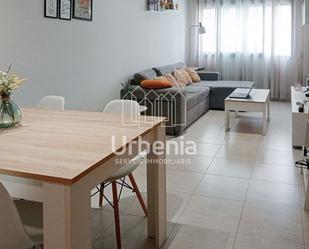 Living room of Flat for sale in Mataró  with Air Conditioner, Heating and Furnished