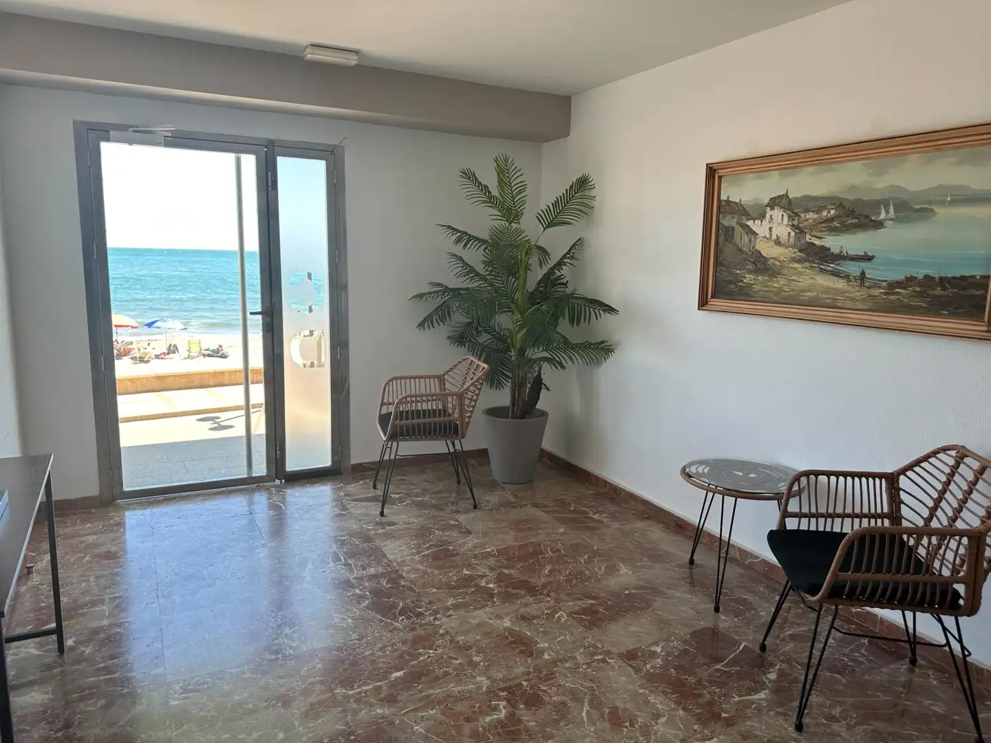 Erdgeschoss zur Miete in Puerto Deportivo