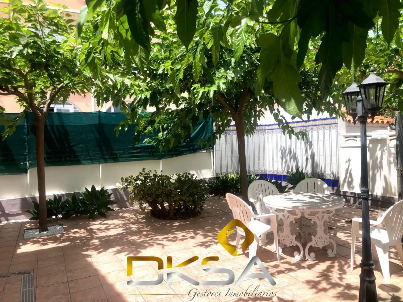 Jardí de Casa adosada en venda en Benicasim / Benicàssim amb Calefacció, Jardí privat i Terrassa