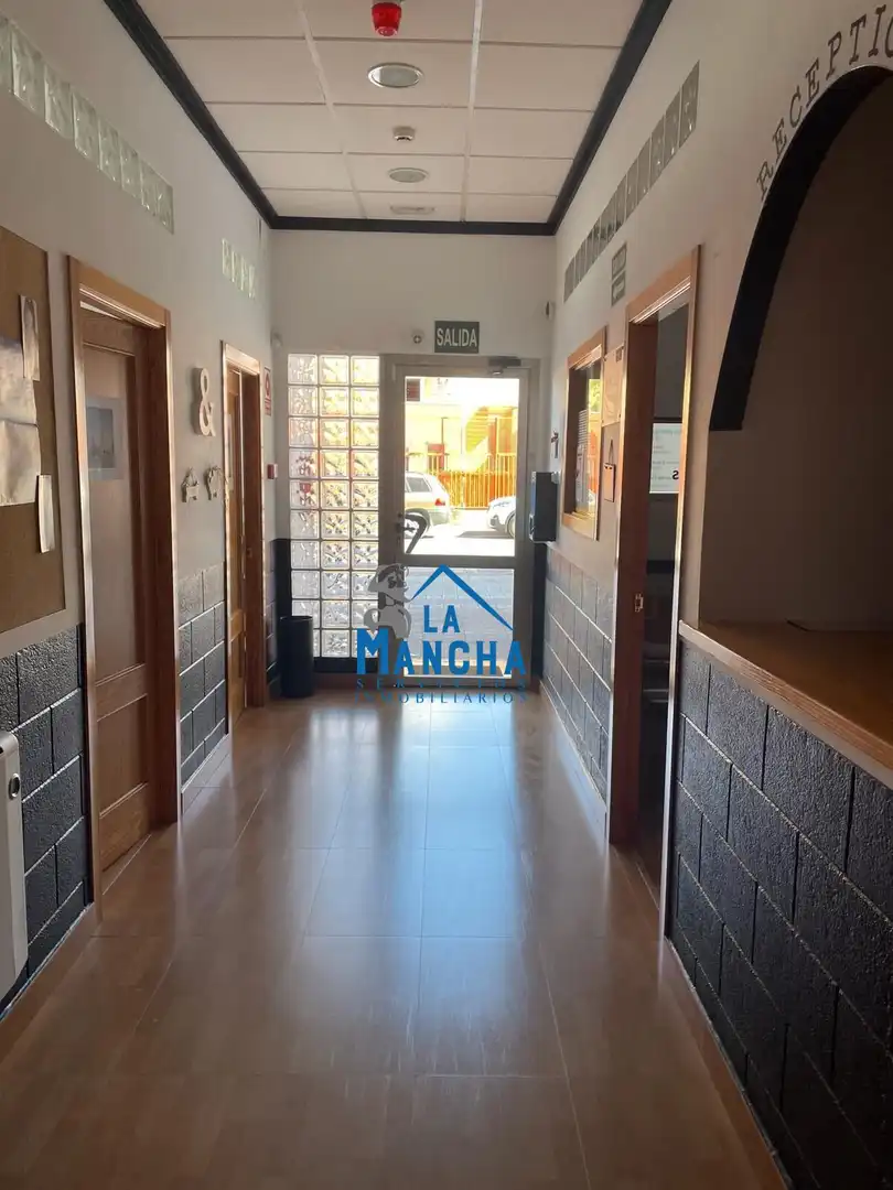 Local comercial en venda a Calle PINTOR QUIJADA, imagen 4