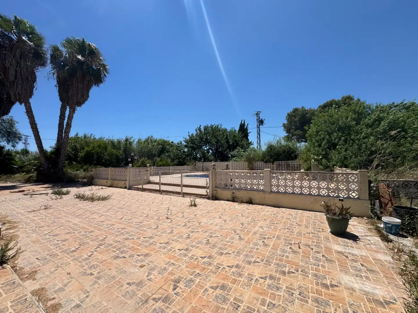 Garden of Residential for sale in Dolores
