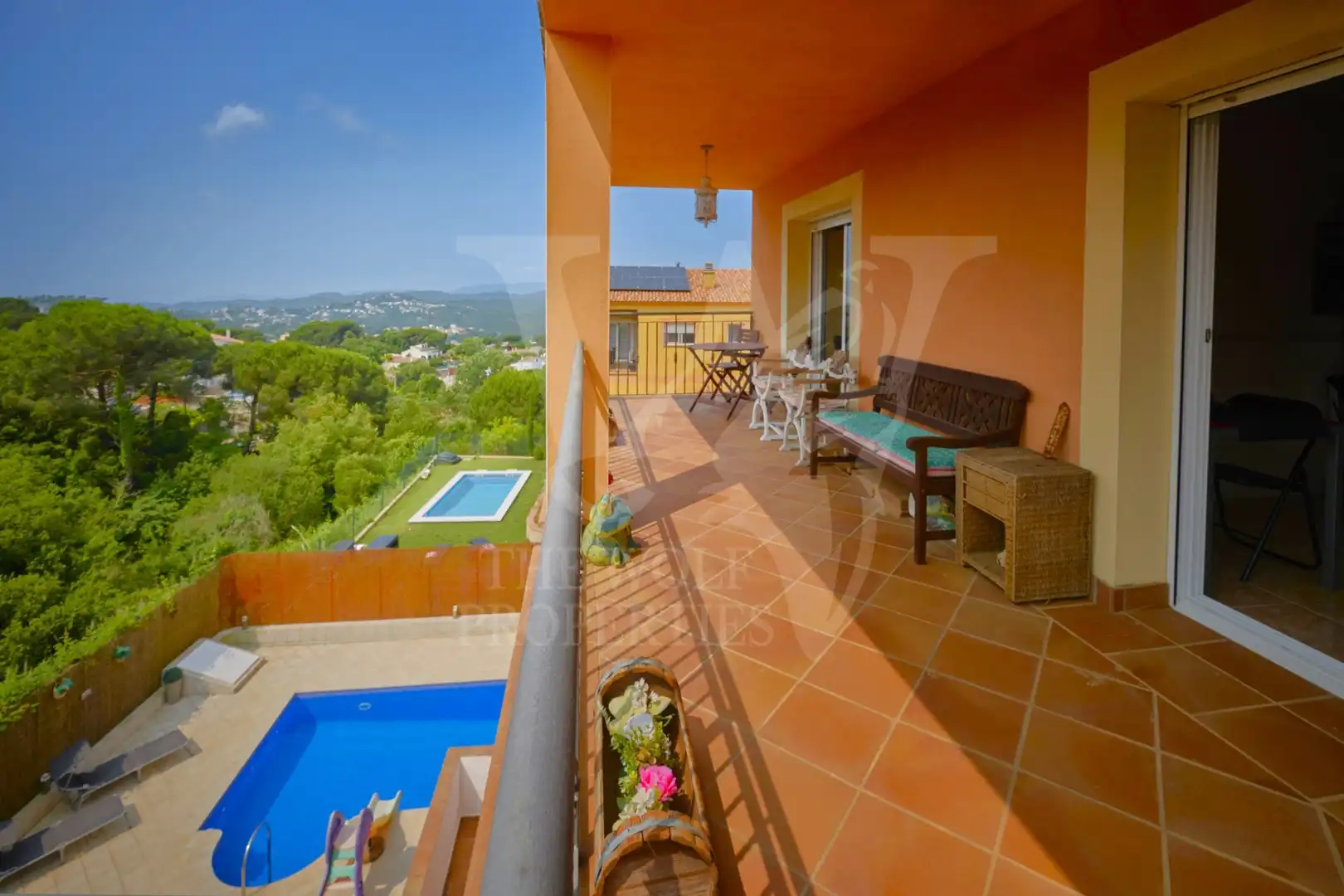 Terrace of Houses for rent in Aiguaviva Parc