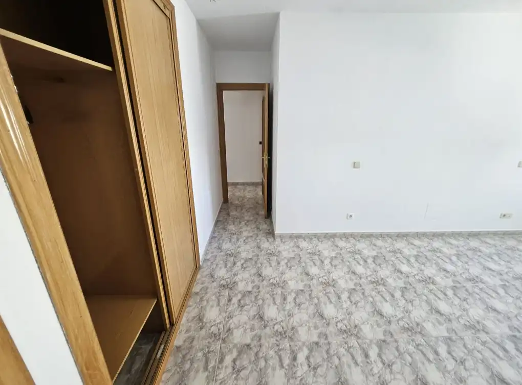 Piso en venta en Torres de la Alameda con Calefacción y Trastero