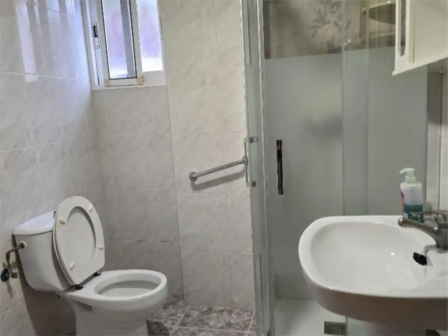 Baño de Casa o chalet de alquiler en Daimús con Aire acondicionado, Jardín privado y Trastero