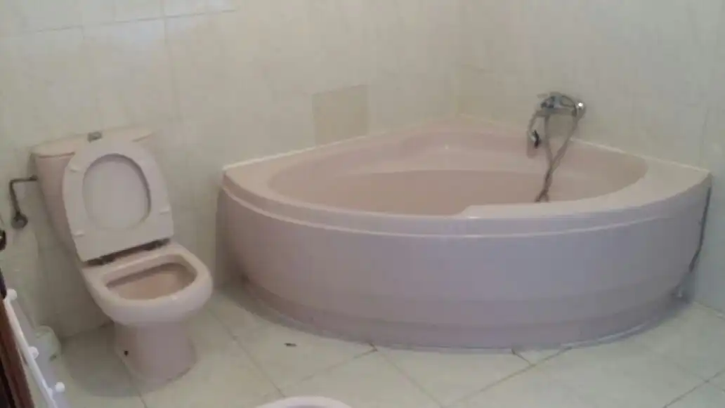 Baño de Casa o chalet en venta en Orellana la Vieja con Aire acondicionado, Calefacción y Terraza